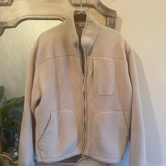 Outdoor Voices Beige Fleece Jacket - Picture 4 of 7
